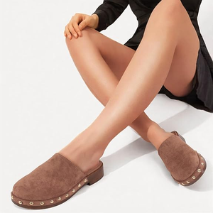 Mules à plateforme cloutées marron foncé pour <span class=keywords><strong>femme</strong></span>, bout rond fermé, en faux daim, sabots à enfiler, mules plates sans talon - Product Image 3