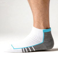 Chaussettes de sport en fibre de bambou antibactériennes, amortissantes, respirantes et confortables pour le jogging, l'entraînement et les sports