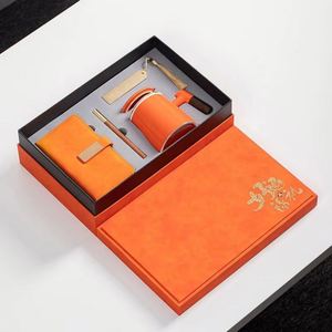 Ensemble cadeau d'affaires promotionnel moderne avec carnet, mug en céramique, articles souvenirs pour salons professionnels, coffret cadeau à couverture rigide - Product Image 2