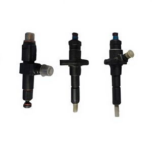 Pièces de tracteur Dongfeng neuves en gros, moteur diesel Xinya ZS1100 17 CV, injecteur de carburant, trois garanties pour usage agricole - Product Image 1