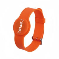 Bracelet de sport en silicone RFID & NFC personnalisé avec logo personnalisé pour festival hôtel événement utilisation