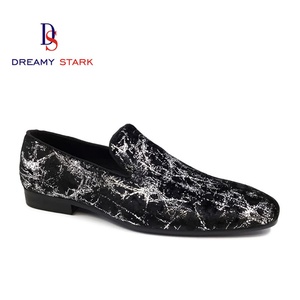 Chaussures habillées Oxford de luxe pour hommes, faites à la main, vintage, de haute qualité, durables, en tissu à motif spécial, confortables, à enfiler, personnalisables - Product Image 1