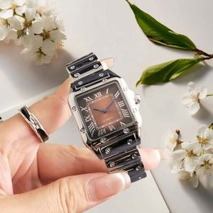 Reloj de Cuarzo para Hombre con Caja de Aleación, Esfera de 40 mm, Correa de Silicona y Diseño de Dibujos Animados - Product Image 2