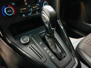 <span class=keywords><strong>Ford</strong></span> <span class=keywords><strong>Focus</strong></span> <span class=keywords><strong>2016</strong></span> Berlina 1.6L Automatica Guida a Sinistra Pneumatici R16 Auto Usata Vendita all'Ingrosso - Product Image 5