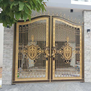 Puerta decorativa de acero forjado de alta calidad de Vietnam con color cobre negro y estructura resistente - Product Image 1