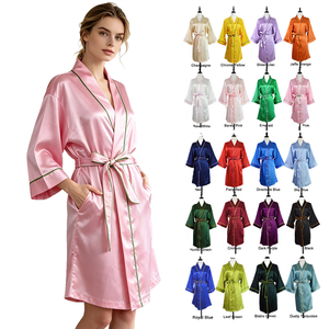 Robe de mariée élégante de luxe en <span class=keywords><strong>satin</strong></span> de soie pour <span class=keywords><strong>femme</strong></span>, avec passepoil contrastant, manches trois-quarts, coupe <span class=keywords><strong>kimono</strong></span> courte, avec poches, pour la fête - Product Image 1