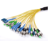 SC UPC APC monomodo G657A Simplex 1 núcleo 2 núcleos Interior Exterior FTTH Drop Cable de conexión de fibra óptica