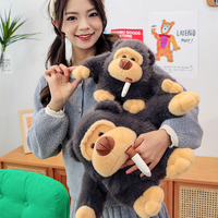 Vente directe d'usine en gros jouet en peluche de gorille fumeur mignon singe assis jouet en peluche doux cool gorille en peluche