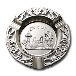 ที่เขี่ยบุหรี่โลหะ 3 มิติ สีทอง ดีไซน์หรูหรา พร้อมโลโก้สั่งทำ - Product Image 3