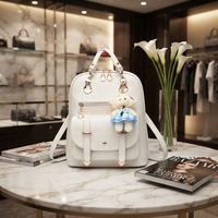 Sac à dos tendance en cuir PU pour femme avec pendentif ours, sac à dos décontracté de créateur, dernière collection pour étudiantes