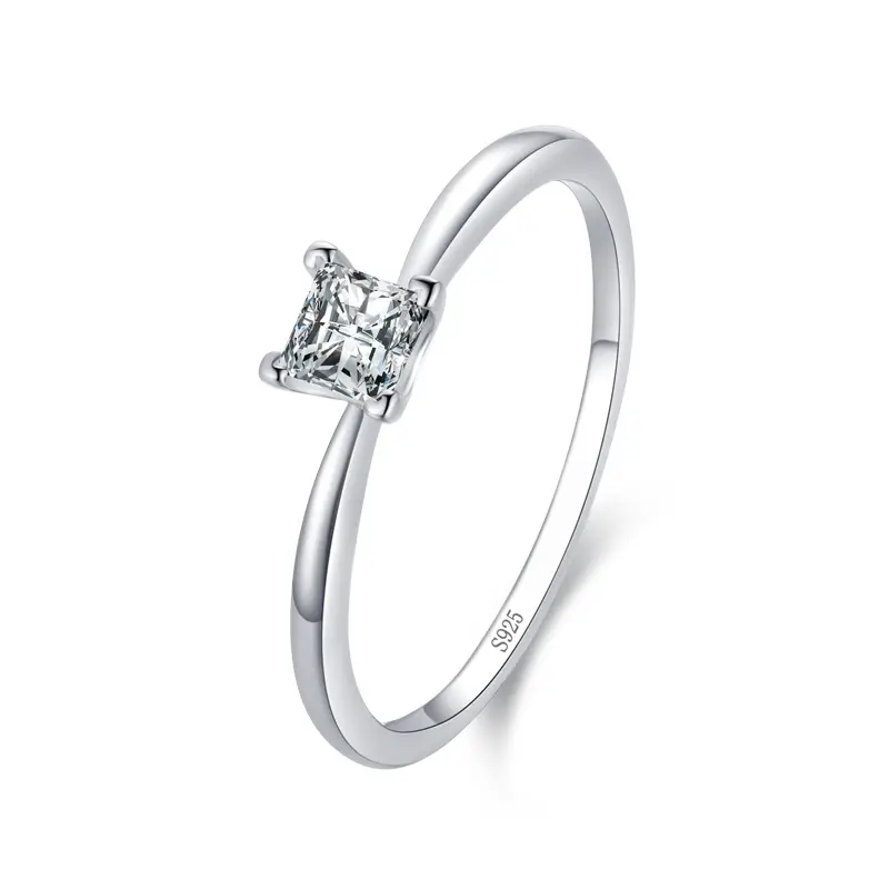 S925 prata pura feminino quatro garra banda anel com diamante 0.5ct para festa de noivado