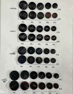 Tùy Chỉnh Thời Trang 4-Lỗ May Bất Trâu Sừng Nút Đánh Bóng Trống Nút Sừng Cho Phù Hợp Với - Product Image 4