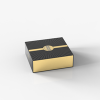 Emballage cosmétique noir de haute qualité, boîte rigide avec doublure en éponge, logo personnalisé, boîte magnétique de luxe haut de gamme pour flacon de parfum, fabrication chinoise