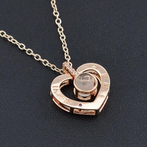 Collar con Colgante de Corazón en Acero Inoxidable con Proyección "Te Amo en <span class=keywords><strong>100</strong></span> Idiomas", Joyería de Moda Romántica para Regalo de San Valentín - Product Image 4