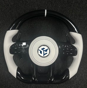 Volant de sport en fibre de carbone blanche pour Mercedes Benz W204 W205 W212 W213 W447 W166 E300 C250 <span class=keywords><strong>C63S</strong></span> C450 E53 GLA45 E300D - Product Image 4