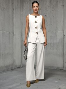 Ensemble décontracté deux pièces pour <span class=keywords><strong>femme</strong></span>, style européen et américain, avec <span class=keywords><strong>gilet</strong></span> et pantalon à boutons dorés - Product Image 1