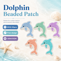 Patchs personnalisés en perles de rocaille motif dauphin – Solution OEM/ODM clé en main pour les marques de vêtements (vente en gros)