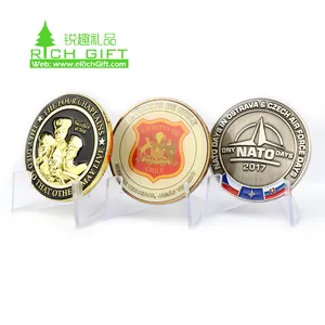 高品質メタルバッジコイン3D両面ソフトエナメルオフセット印刷金メッキアンティークシルバーカスタムチャレンジコイン