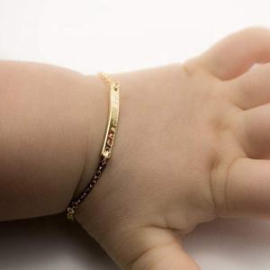 Позолоченный персонализированный браслет с именем ребенка, ювелирные изделия из нержавеющей стали, регулируемые детские браслеты с гравировкой на заказ, детский браслет с Шармами - Product Image 2