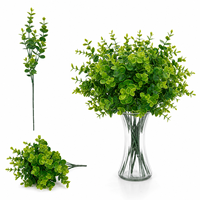 Tiges d'eucalyptus artificielles en plastique, fausses branches de verdure, feuilles au toucher réel, recyclables pour la décoration de mariage, maison, hôtel, mur, table