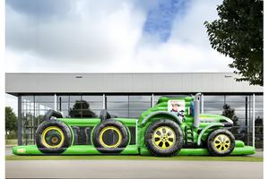 Castillo Inflable Gigante Personalizable con Obstáculos de Tractor, Casa de Brinco Conectable para Niños y Adultos, Juegos Interactivos - Product Image 4