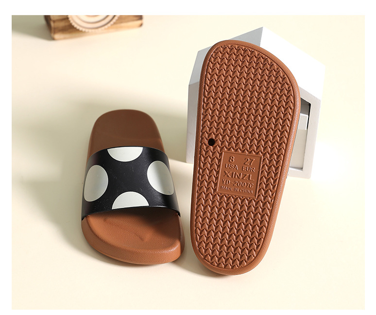New Children's Slippers Girls PVC Shoes Cute Black and White Dot Non-slip Kids Summer Slides