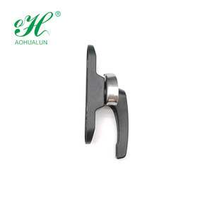 Serrure demi-lune moderne à visser pour porte et fenêtre, en plastique et acier, installation facile, garantie 2 ans - Product Image 2