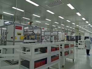 Ligne de production solaire entièrement automatique avec panneaux de 660W, capacité annuelle de 25-500MW, fabriquée à Shanghai, Chine - Product Image 4