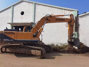 รถขุดมือสอง HYUNDAI 305LC-9T 305LC 305 ของแท้จากเกาหลี เครื่องจักรกลหนักสำหรับงานฟาร์ม มีสินค้าในสต็อก ได้รับการรับรองมาตรฐาน CE พร้อมหัวเจาะ - Product Image 3
