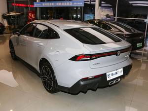 รถยนต์ฉะฉันหางเสือ รุ่นปี 2024 ฉางอัน UNI-V สมาร์ท อิเล็กทริก IDD บลู เวิล ระยะทางวิ่งไฟฟ้า 136 กม. รุ่นสมาร์ท คูล อิดิชั่น รถยนต์ไฮบริดแบบเสียบปลั๊ก รถยนต์ไฟฟ้าขนาดกะทัดรัด - Product Image 4