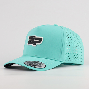 Gorras Deportivas de Secado Rápido de Alta Calidad al por Mayor de Fábrica, Gorra de Golf con Logotipo de Silicona Personalizado, Color Azul Cielo, Perforada con Láser - Product Image 1