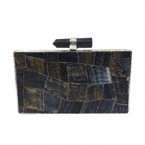 Clutch de Latón Azul Natural con Ojo de Tigre |   Minaudière de mosaico hecha a mano |   Moda nupcial de lujo, ecológica y ligera - Product Image 1
