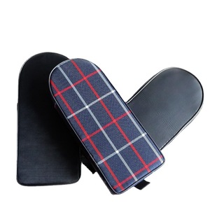 Cojín para silla de ruedas de 5 cm de grosor con diseño a cuadros para un apoyo cómodo al sentarse - Product Image 2