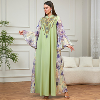Abaya élégante à imprimé floral perlée à la main, manches évasées, col en V, kaftan musulman modeste, robe longue jusqu'aux chevilles pour le Ramadan et l'Aïd