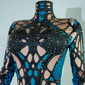 Body de mujer personalizado, sexy, azul y negro, con estampado de agujero de gusano, pedrería, manga larga, cuello alto, para Drag Queen, ropa de escenario y baile. - Product Image 4