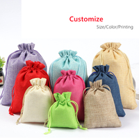 Sacs cadeaux en toile de jute avec cordon de serrage, grands sacs cadeaux à cordon, pochettes cadeaux bonus pour les faveurs de mariage, les fêtes et les festivals