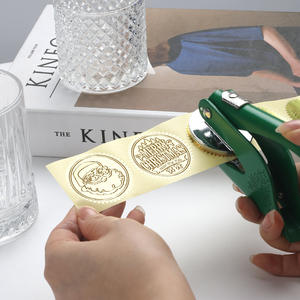 Pince à main en acier pour estampage portable, machine à gaufrer les enveloppes et livres, forme extraterrestre rose et verte, pour mariage - Product Image 2