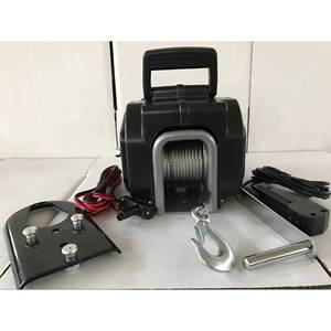 Cabrestante Eléctrico de 12 V con Cable de Acero y Montaje Atornillado, con Control Remoto por Cable para Uso en Remolques de Barcos - Product Image 1