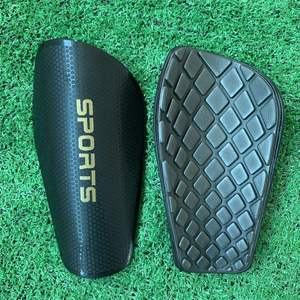 Protège-tibias de football 3D embossés anti-choc résistants à l'usure pour enfants, jeunes et adultes - Product Image 1
