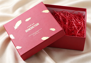 Red rigid lid and base gift box made of high quality cardboard with die cutting lamination and gold stamping process - Product Image 2