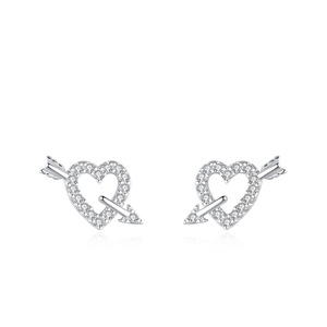 Pendientes de flecha de Cupido personalizables en cobre, plata de ley S925 con circonita de corte redondo en forma de corazón, regalo para mujer - Product Image 1