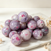 Sphère de rubis synthétique violet polie en lepidolite, pierre précieuse artificielle, boule de cristal artisanale pour cadeau et décoration intérieure, vente en gros