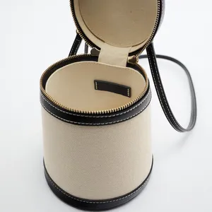 Оптовая продажа, Желейная мини-Женская Ручная 2024 с заклепками, модная сумка-тоут из органзы