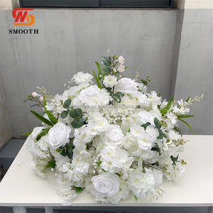 SMOOTH - Centro de Mesa de Bolas de Flores Artificiales de Seda Verde y Blanca de 50 cm, Personalizado, en Oferta, para Decoración de Bodas y Eventos - Product Image 2