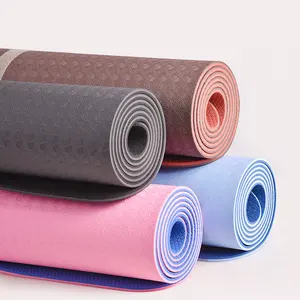 Großhandel tragbare bunte Starter-Kit-Set Verschleiß feste rutsch feste zweifarbige Laser druck Logo benutzer definierte Yoga matte hohe Qualität
