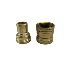 Acoplador Rápido para Manguera de Jardín con Arandela Empotrada, Extremo Macho Moleteado - Product Image 1