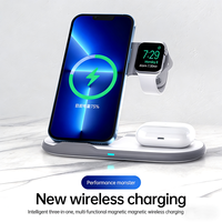 Chargeur sans fil pliable 3 en 1 rapide 15W avec alignement magnétique pour iPhone pour Apple Watch pour AirPods