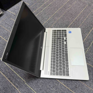 Portátil Ligero para 450G6 450G7 I5 10ma Gen 8G 256G SSD 15 Pulgadas, Laptop Empresarial con Teclado Numérico TN - Product Image 4