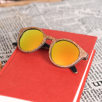 Vente directe d'usine Lunettes de soleil en liège pour homme Petite taille Gris/Brun/Orange Verres de haute qualité Design de marque haut de gamme