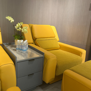 2025 di lusso personalizzato moderno in legno regolabile reclinabile elettrico massaggio Pedicure sedia materasso per letti da bagno messaggio tavoli - Product Image 5